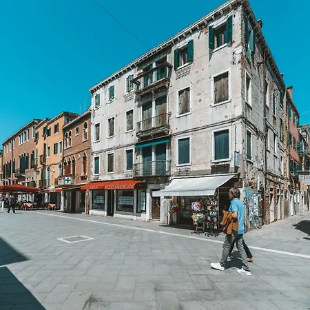Ca Zorzi - 2 Minutes From Biennale & Canal View - Ape G Velence
