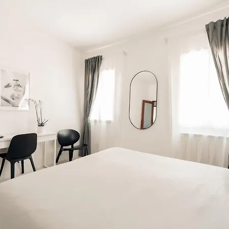 Appartement Ca Zorzi - 2 Minutes From Biennale & Canal View - Ape G Venise